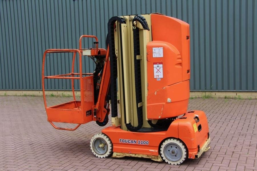 JLG Toucan 1100A Electric, 11.1m Working Height, 3.6m - Articulated boom: picture 3 JLG Toucan 1100A Electric, 11.1m Working Height, 3.6m - Articulated boom: picture 3