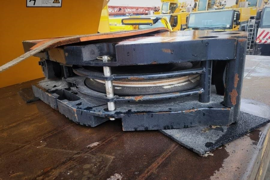 Liebherr LTM1070-4.2 Dutch Vehicle Registration, Valid Insp leasing Liebherr LTM1070-4.2 Dutch Vehicle Registration, Valid Insp: picture 12 Liebherr LTM1070-4.2 Dutch Vehicle Registration, Valid Insp leasing Liebherr LTM1070-4.2 Dutch Vehicle Registration, Valid Insp: picture 12