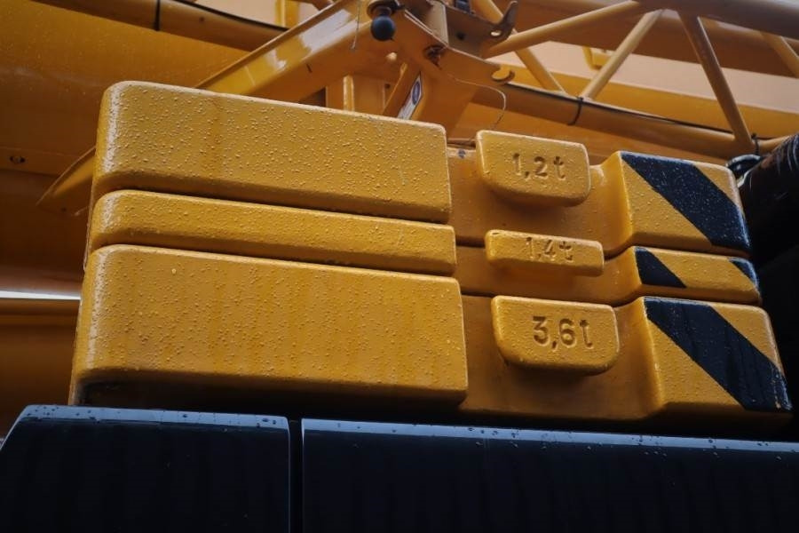 Liebherr LTM1070-4.2 Dutch Vehicle Registration, Valid Insp leasing Liebherr LTM1070-4.2 Dutch Vehicle Registration, Valid Insp: picture 9 Liebherr LTM1070-4.2 Dutch Vehicle Registration, Valid Insp leasing Liebherr LTM1070-4.2 Dutch Vehicle Registration, Valid Insp: picture 9