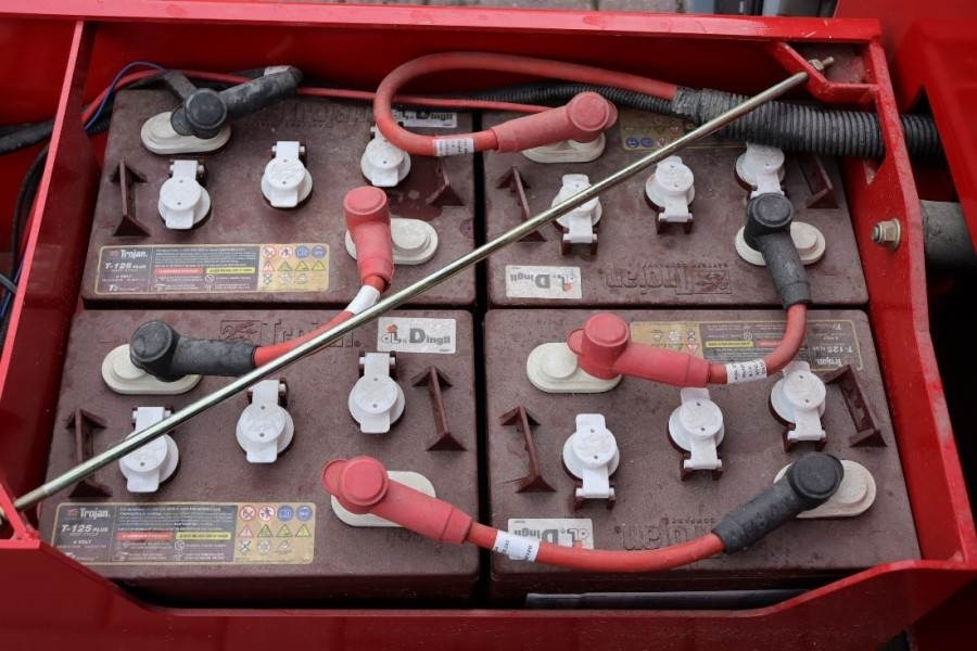 Magni ES1212E Valid inspection, *Guarantee! Electric, 12 - Scissor lift: picture 3 Magni ES1212E Valid inspection, *Guarantee! Electric, 12 - Scissor lift: picture 3