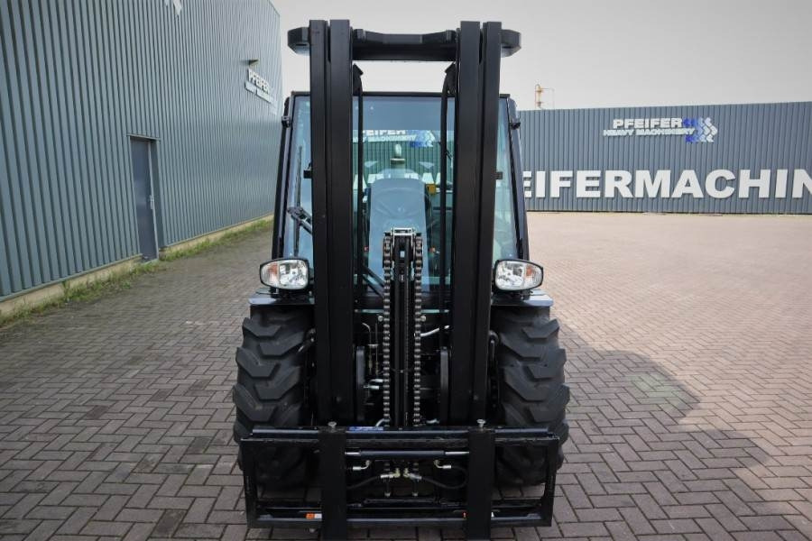 Manitou MC25-4 Valid Inspection, *Guarantee, Diesel, 4x4  - Rough terrain forklift: picture 3 Manitou MC25-4 Valid Inspection, *Guarantee, Diesel, 4x4  - Rough terrain forklift: picture 3