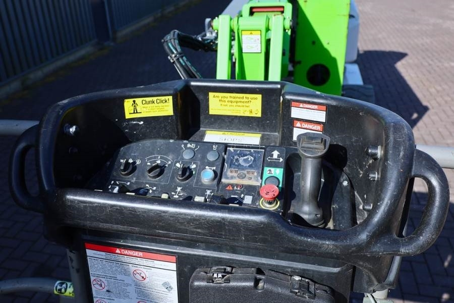 Niftylift HR17N HYBRID MK3 Hybrid Battery & Diesel, 17m Work - Articulated boom: picture 4 Niftylift HR17N HYBRID MK3 Hybrid Battery & Diesel, 17m Work - Articulated boom: picture 4
