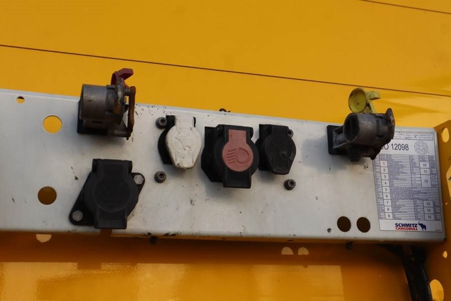 Schmitz CARG SCB3ST CoC Documents, TuV Loading Certificate - Curtainsider trailer: picture 4 Schmitz CARG SCB3ST CoC Documents, TuV Loading Certificate - Curtainsider trailer: picture 4