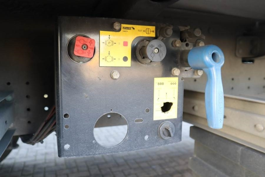 Schmitz CARG SCB3ST CoC Documents, TuV Loading Certificate - Curtainsider trailer: picture 5 Schmitz CARG SCB3ST CoC Documents, TuV Loading Certificate - Curtainsider trailer: picture 5