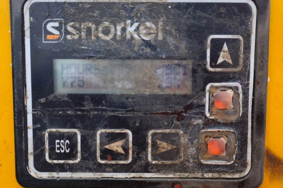 Snorkel TM12 Electric, 5.6m Working Height, 227kg Capacity - Articulated boom: picture 5 Snorkel TM12 Electric, 5.6m Working Height, 227kg Capacity - Articulated boom: picture 5