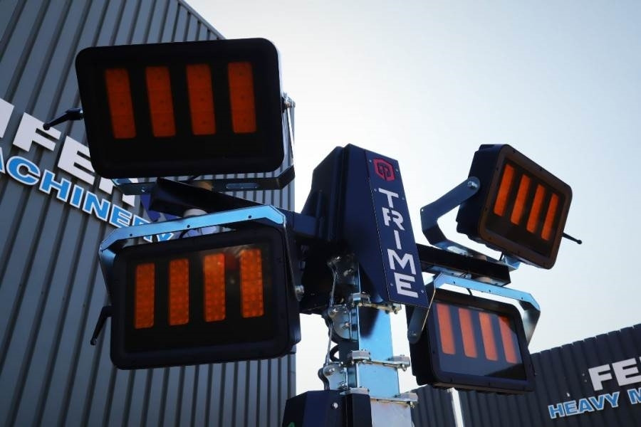 Trime X-Mast 4 × 320W Valid Inspection, *Guarantee - Lighting tower: picture 3 Trime X-Mast 4 × 320W Valid Inspection, *Guarantee - Lighting tower: picture 3