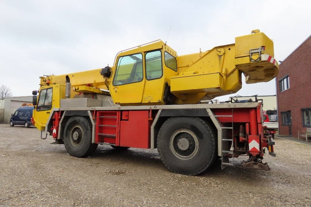 Faun ATF 30-2 L - All terrain crane: picture 4 Faun ATF 30-2 L - All terrain crane: picture 4