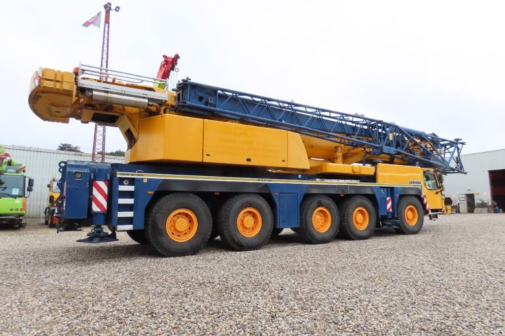 Liebherr LTM 1200-5.1 - All terrain crane: picture 3 Liebherr LTM 1200-5.1 - All terrain crane: picture 3