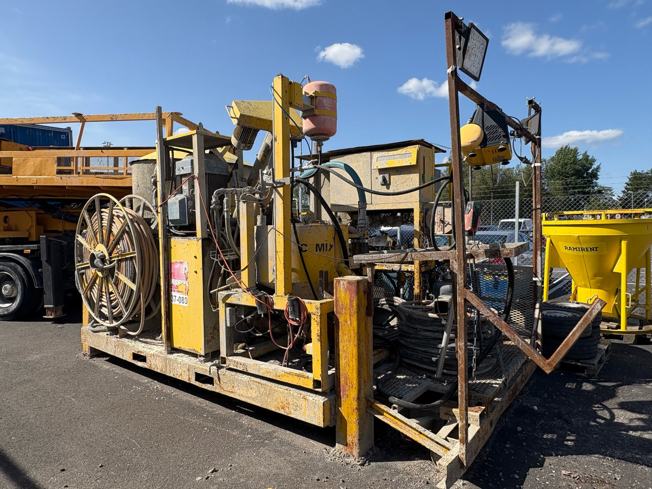 Atlas Copco Unigrout - Construction equipment: picture 1 Atlas Copco Unigrout - Construction equipment: picture 1