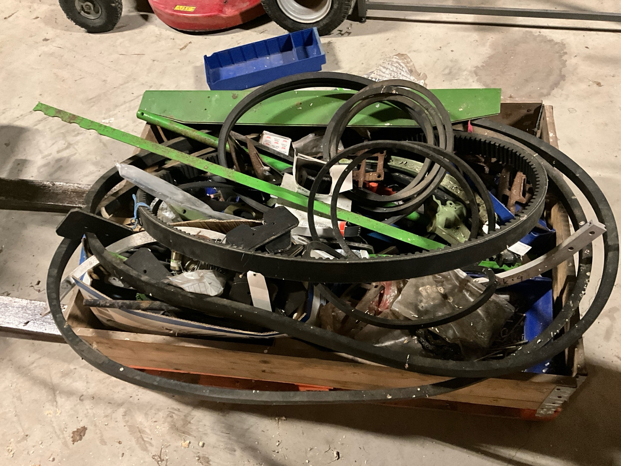 Deutz Fahr Skördetröska - Combine harvester: picture 1 Deutz Fahr Skördetröska - Combine harvester: picture 1