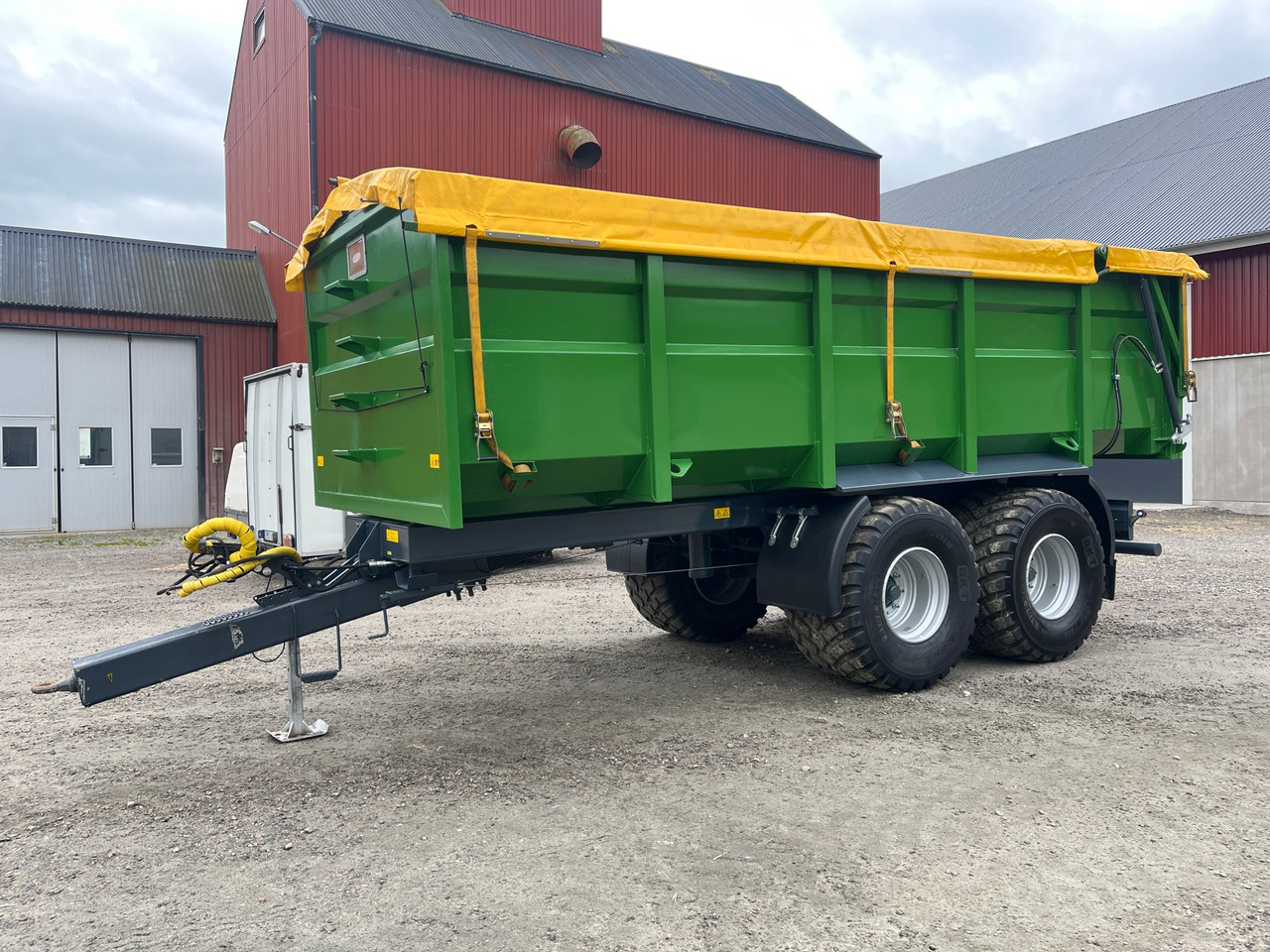 Dinapolis DP16 - Farm trailer: picture 1 Dinapolis DP16 - Farm trailer: picture 1