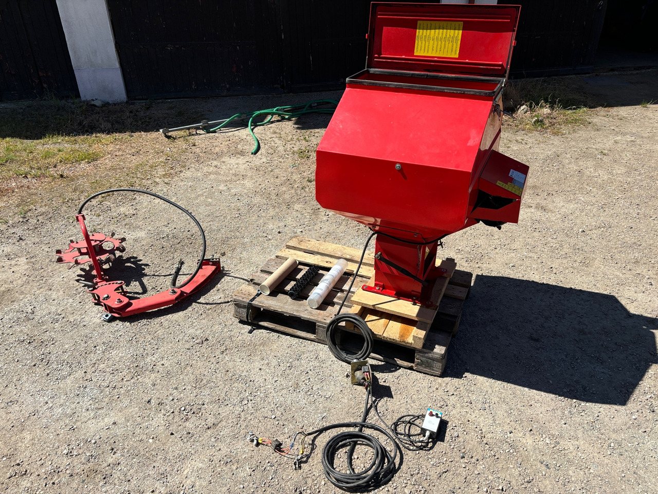 Einböck Pneumaticbox 150-800 - Sowing equipment: picture 1 Einböck Pneumaticbox 150-800 - Sowing equipment: picture 1