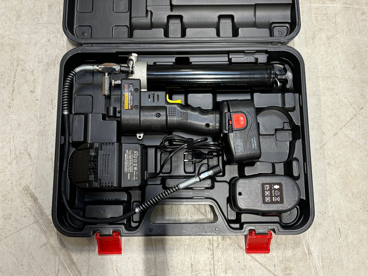 Hüttenberg - Construction equipment: picture 1 Hüttenberg - Construction equipment: picture 1