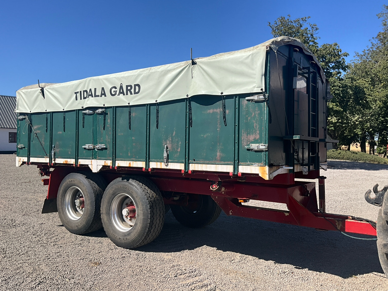 Kasad - Farm trailer: picture 1 Kasad - Farm trailer: picture 1
