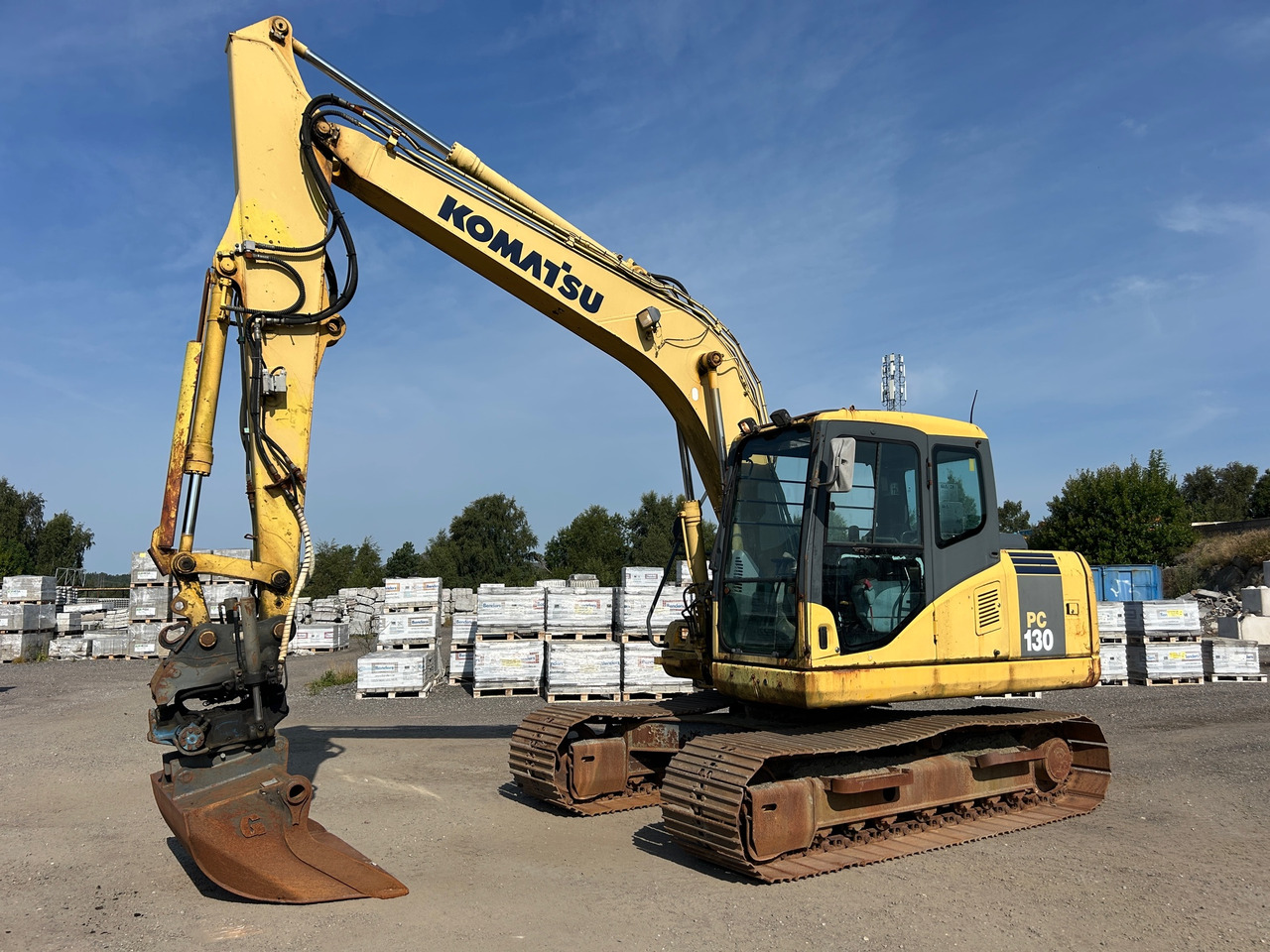 Komatsu PC130-7K - Excavator: picture 1 Komatsu PC130-7K - Excavator: picture 1
