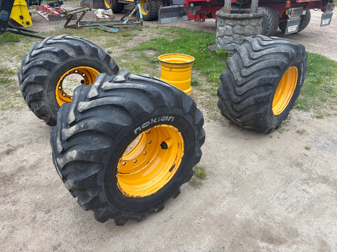 Nokian - Tire for Construction machinery: picture 1 Nokian - Tire for Construction machinery: picture 1