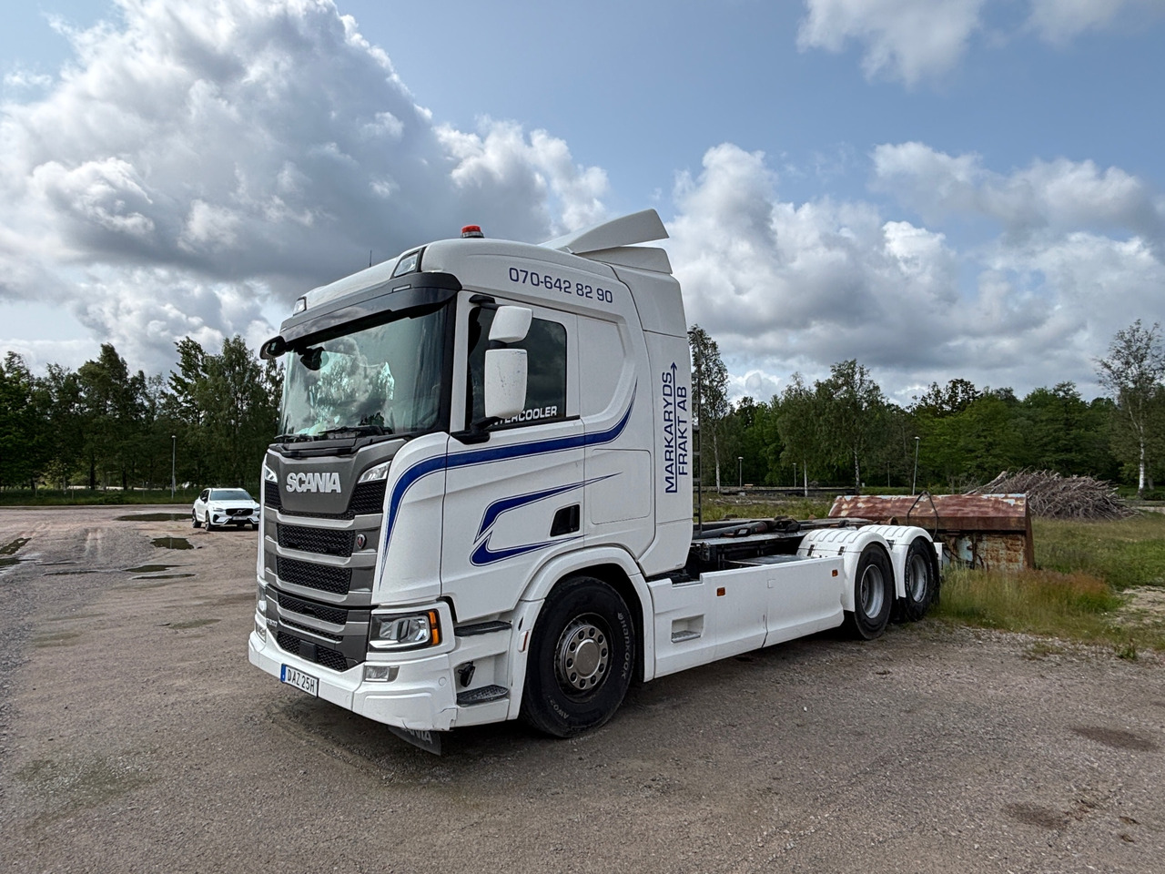 Scania R500B6X2NB - Hook lift truck: picture 1 Scania R500B6X2NB - Hook lift truck: picture 1