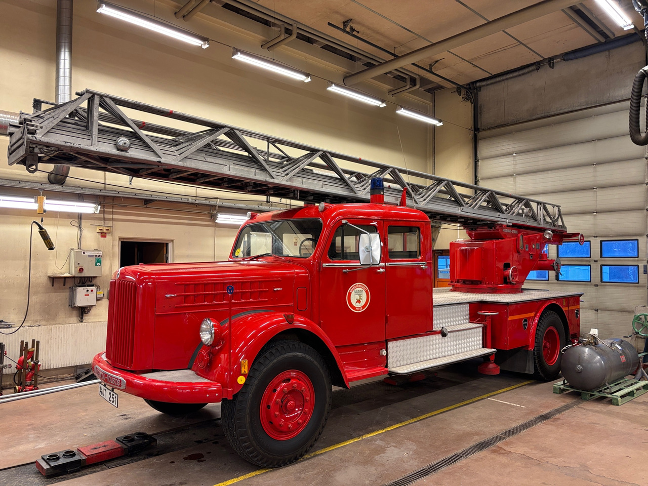 Scania-Vabis - Fire truck: picture 1 Scania-Vabis - Fire truck: picture 1
