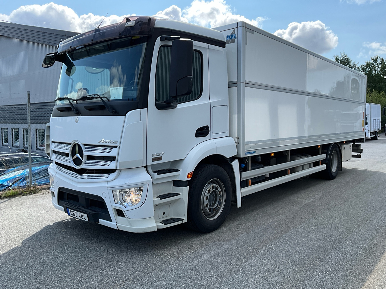 Mercedes-Benz Antos 7.7 - Truck: picture 1 Mercedes-Benz Antos 7.7 - Truck: picture 1