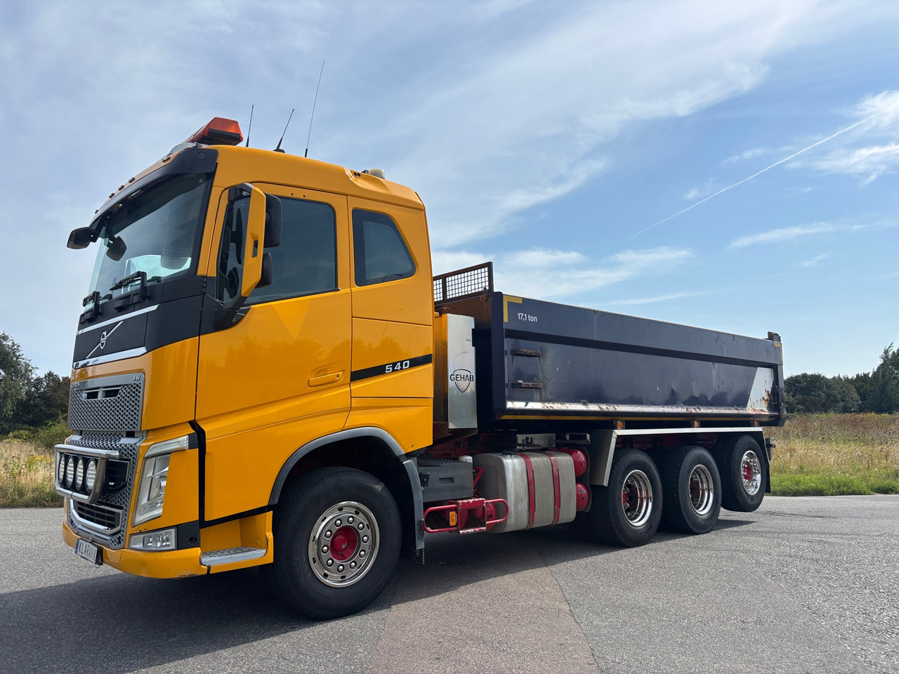 Volvo FH540 - Tipper: picture 1 Volvo FH540 - Tipper: picture 1