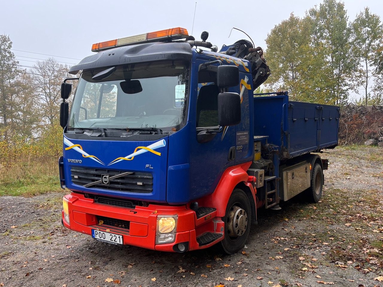 Volvo FL280 - Crane truck: picture 1 Volvo FL280 - Crane truck: picture 1