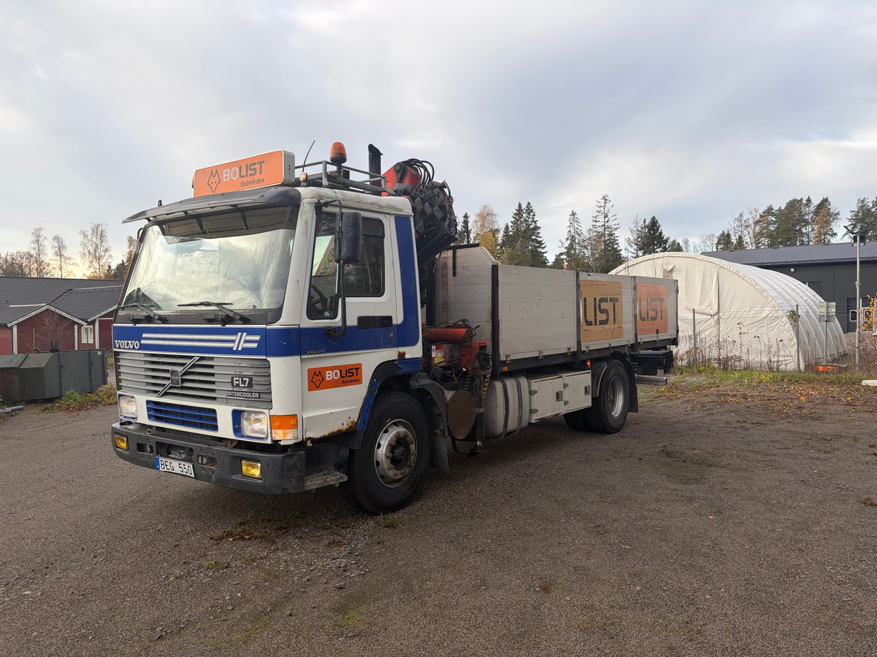 Volvo FL7 - Crane truck: picture 1 Volvo FL7 - Crane truck: picture 1