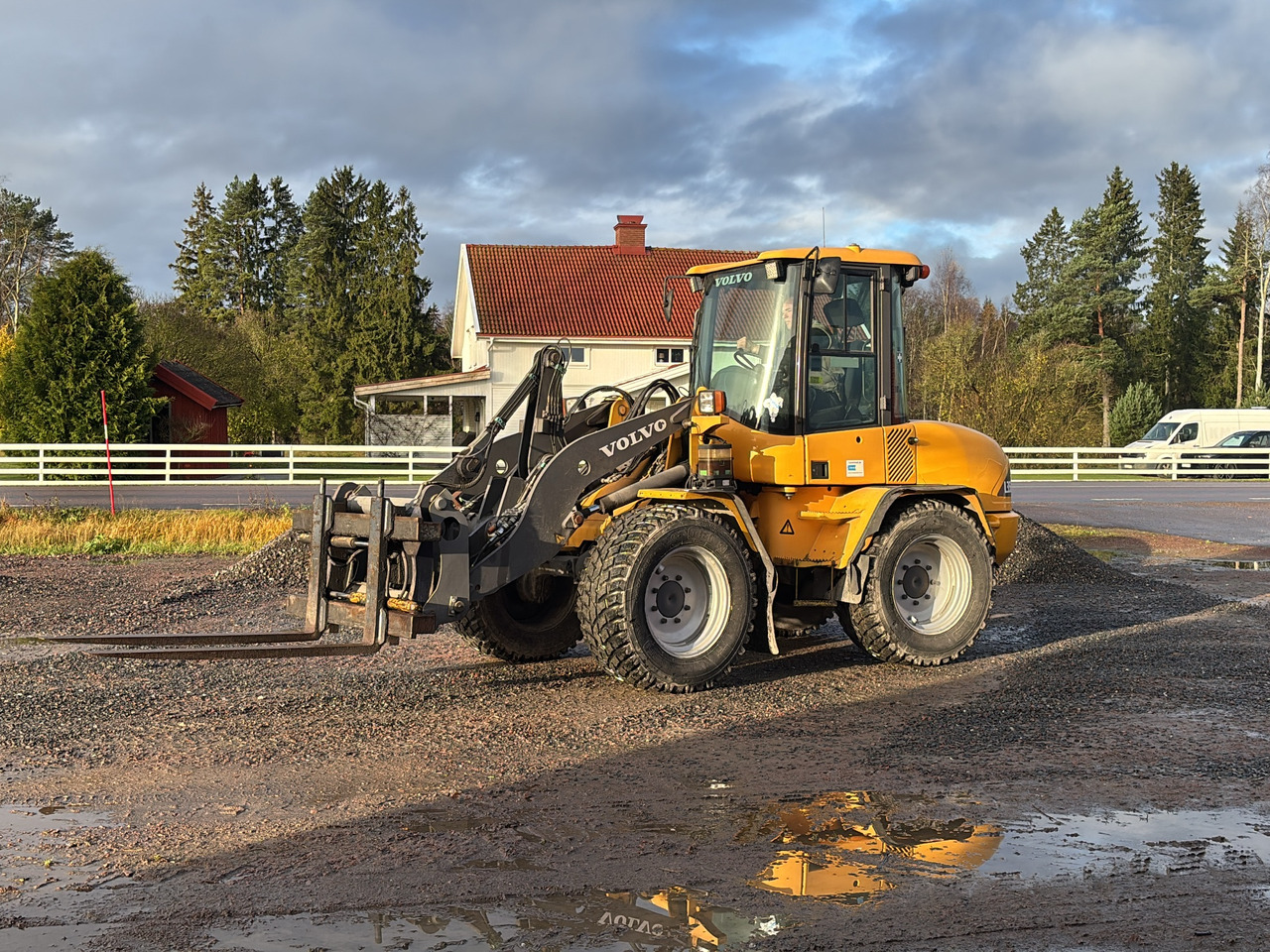 Volvo L35B Pro - Wheel loader: picture 1 Volvo L35B Pro - Wheel loader: picture 1