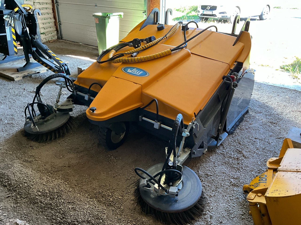 Wille 650 13133650-1 - Broom: picture 1 Wille 650 13133650-1 - Broom: picture 1