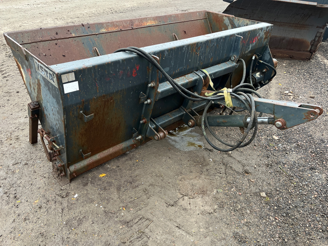 Ysta SP-1000 - Sand/ Salt spreader: picture 1 Ysta SP-1000 - Sand/ Salt spreader: picture 1