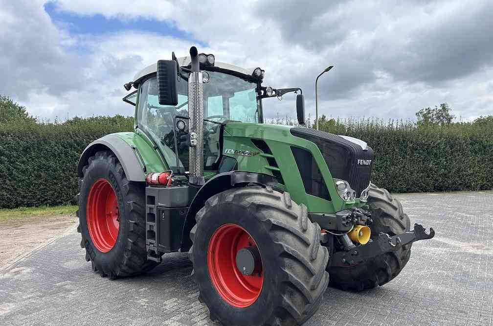 Fendt 828 vario profi scr - Farm tractor: picture 4 Fendt 828 vario profi scr - Farm tractor: picture 4