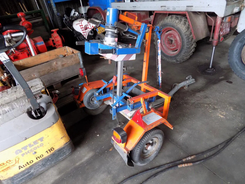 DRO ge boormachine droog - Drilling rig: picture 1 DRO ge boormachine droog - Drilling rig: picture 1