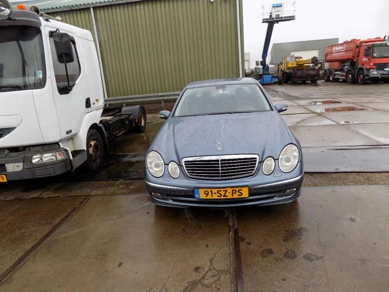 Mercedes-Benz E.320.CDI - Car: picture 3 Mercedes-Benz E.320.CDI - Car: picture 3