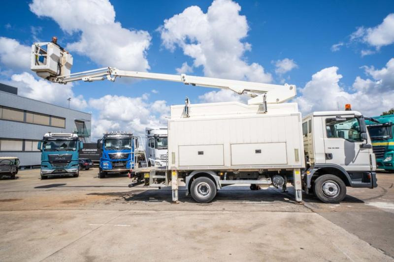 MAN TGL 12.180 BB - COMET 151 TAL - Truck mounted aerial platform: picture 3 MAN TGL 12.180 BB - COMET 151 TAL - Truck mounted aerial platform: picture 3