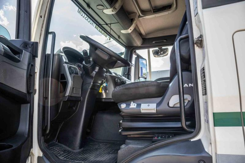 MAN TGS 18.320 BL -CARRIER 850-Vlees/Meat/Viande/Fleisch - Refrigerator truck: picture 5 MAN TGS 18.320 BL -CARRIER 850-Vlees/Meat/Viande/Fleisch - Refrigerator truck: picture 5
