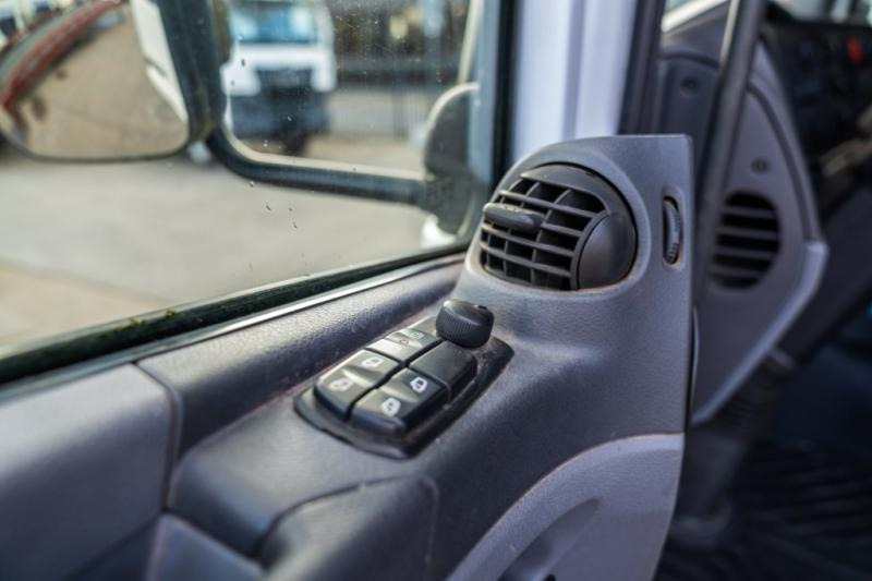 Dropside/ Flatbed truck, Crane truck Mercedes AXOR 2529 L - EFFER 250/4S+JIB: picture 9