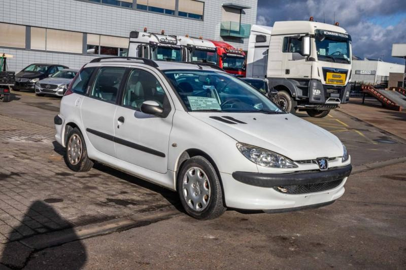 Peugeot 206 SW - Car: picture 2 Peugeot 206 SW - Car: picture 2