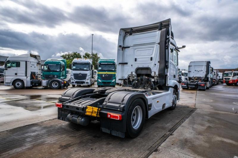 Mercedes ACTROS 1842 LS - Tractor unit: picture 4 Mercedes ACTROS 1842 LS - Tractor unit: picture 4