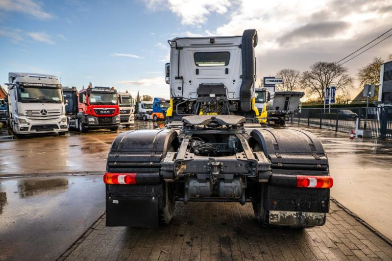 Mercedes AROCS 2045 AS (cardan) - Tractor unit: picture 5 Mercedes AROCS 2045 AS (cardan) - Tractor unit: picture 5