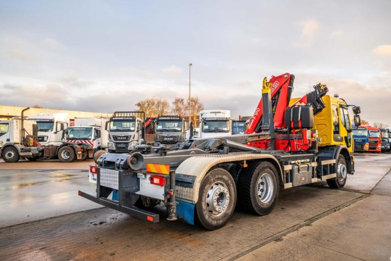 Volvo FE 280-E5 + FASSI 190A24 -178.129 KM - Hook lift truck, Crane truck: picture 4 Volvo FE 280-E5 + FASSI 190A24 -178.129 KM - Hook lift truck, Crane truck: picture 4