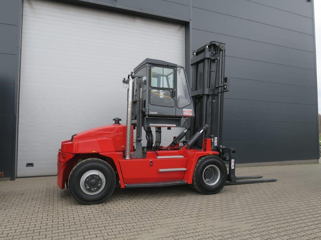 Kalmar DCE150-6 - Diesel forklift: picture 3 Kalmar DCE150-6 - Diesel forklift: picture 3