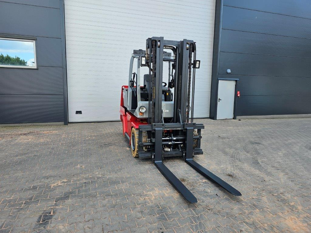 Kalmar ECF70-6C - Electric forklift: picture 3 Kalmar ECF70-6C - Electric forklift: picture 3