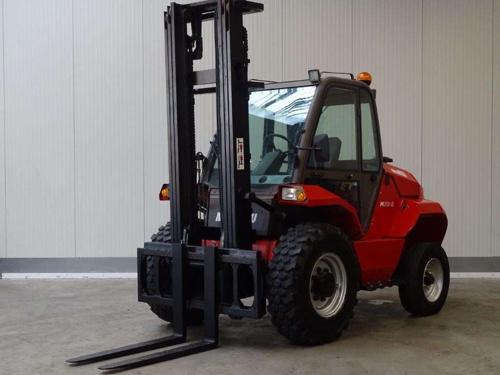 Manitou M30 - TRIPLEX - Rough terrain forklift: picture 1 Manitou M30 - TRIPLEX - Rough terrain forklift: picture 1