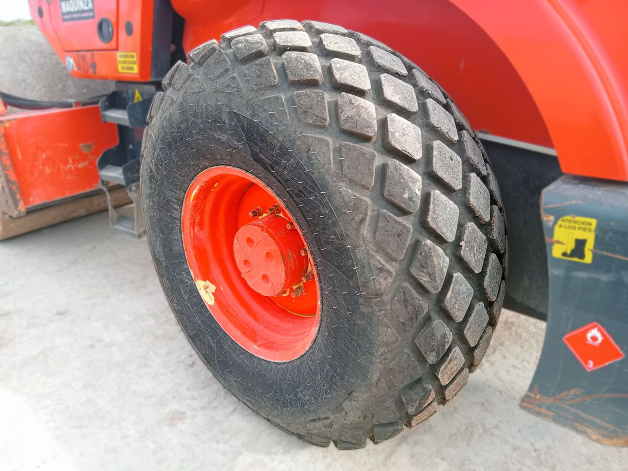 Compactor BOMAG BW219D4: picture 6