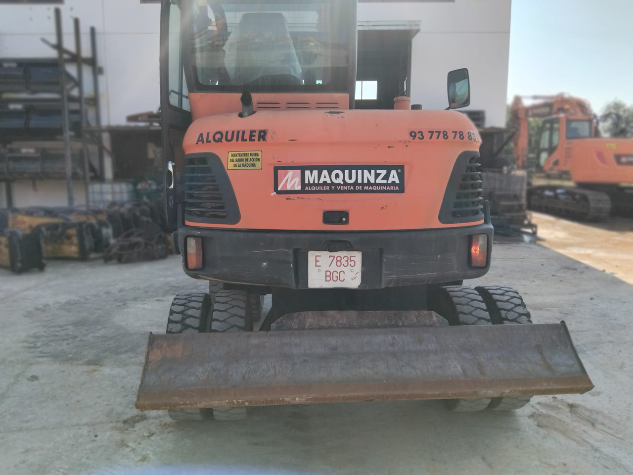 Mini excavator DOOSAN DX55W: picture 14