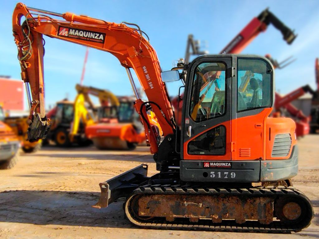 DOOSAN DX85R-3 - Mini excavator: picture 1 DOOSAN DX85R-3 - Mini excavator: picture 1
