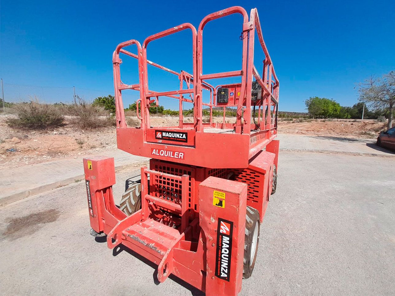 JLG 260MRT - Scissor lift: picture 2 JLG 260MRT - Scissor lift: picture 2
