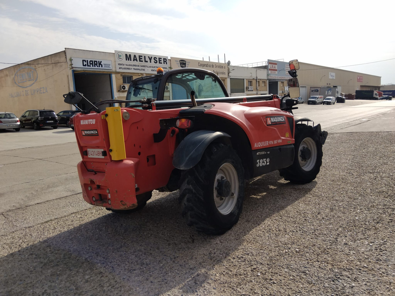 Telescopic handler MANITOU MT1335 EASY: picture 6