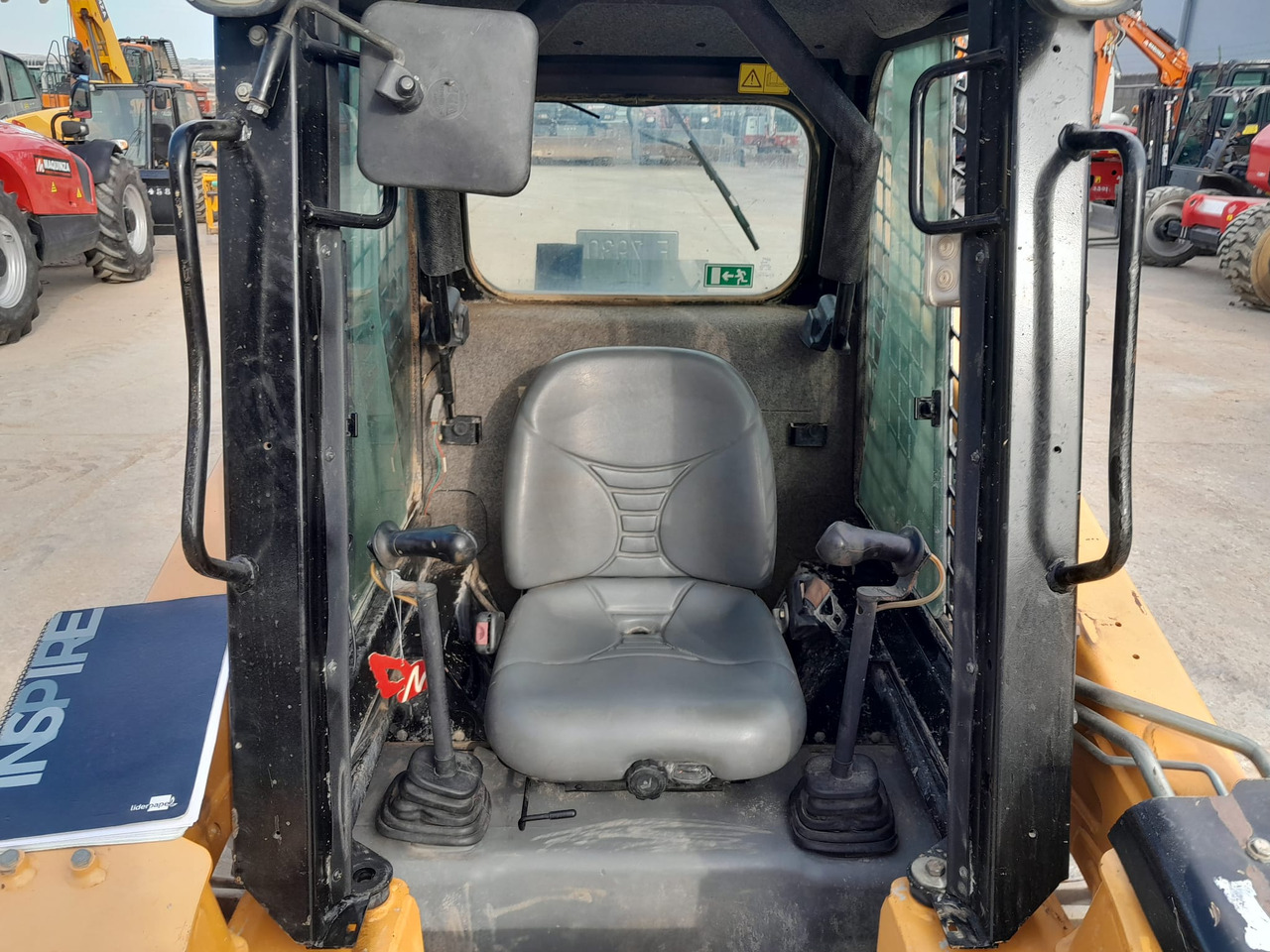 Skid steer loader MUSTANG 1650R: picture 13