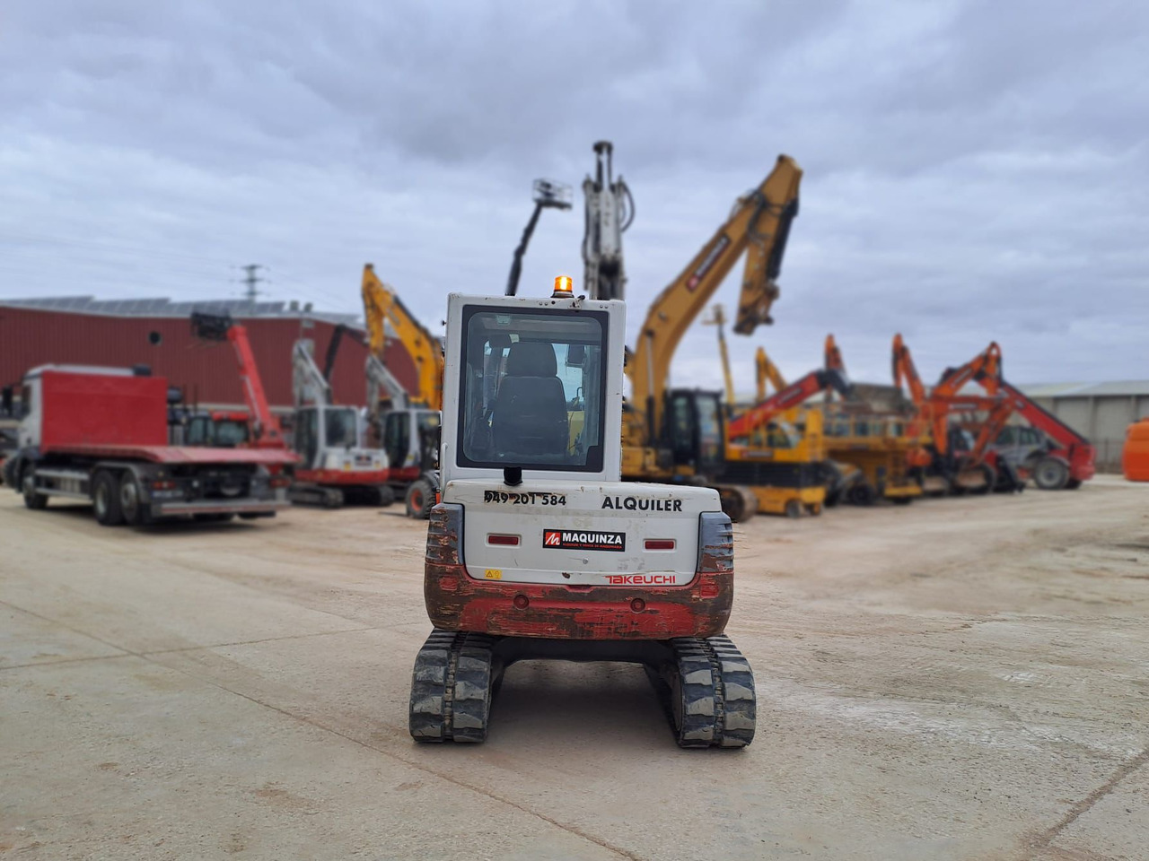 TAKEUCHI TB250 - Mini excavator: picture 3 TAKEUCHI TB250 - Mini excavator: picture 3