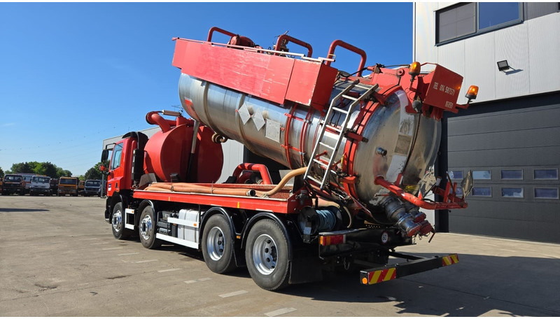 DAF CF 85.360 (IPSAM 18M³ / VACUUM + HIGH PRESSURE WATER / ADR FL - AT - OX / 123.000 KM / MANUAL GEARBOX / EURO 5) - Vacuum truck: picture 4 DAF CF 85.360 (IPSAM 18M³ / VACUUM + HIGH PRESSURE WATER / ADR FL - AT - OX / 123.000 KM / MANUAL GEARBOX / EURO 5) - Vacuum truck: picture 4
